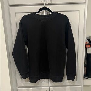 lululemon athletica Men's Black Crewneck Sweater